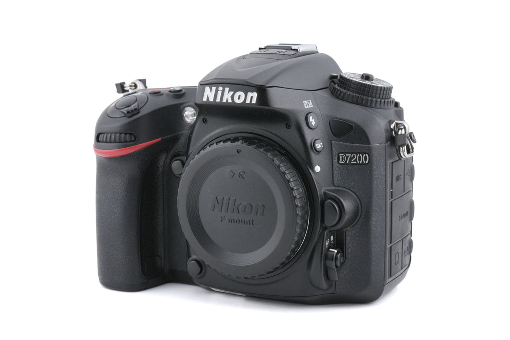 Nikon D7200