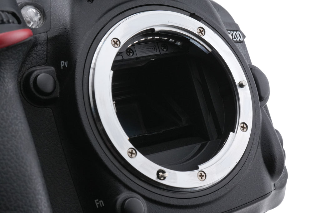 Nikon D7200