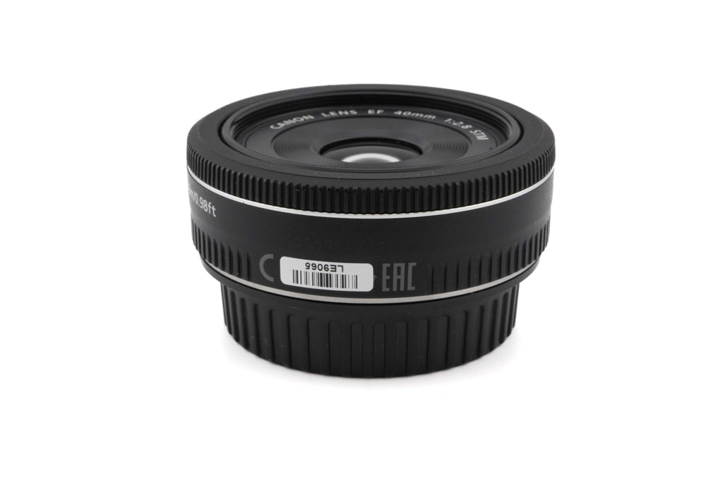 Canon 40mm f2.8 STM