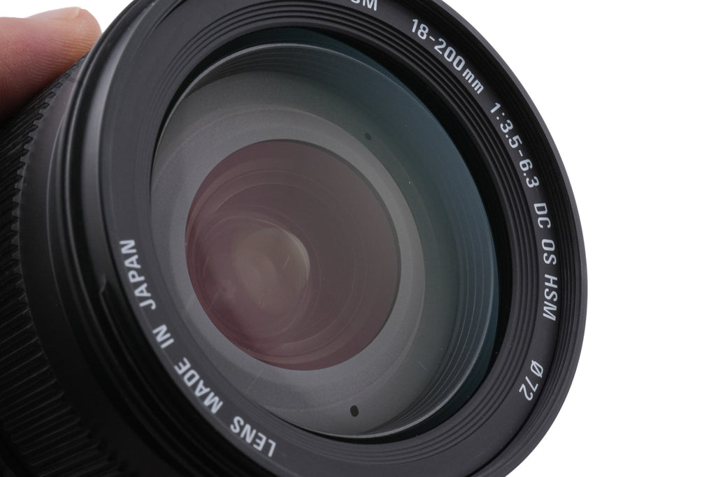 Sigma 18-200mm f3.5-6.3 DC OS HSM