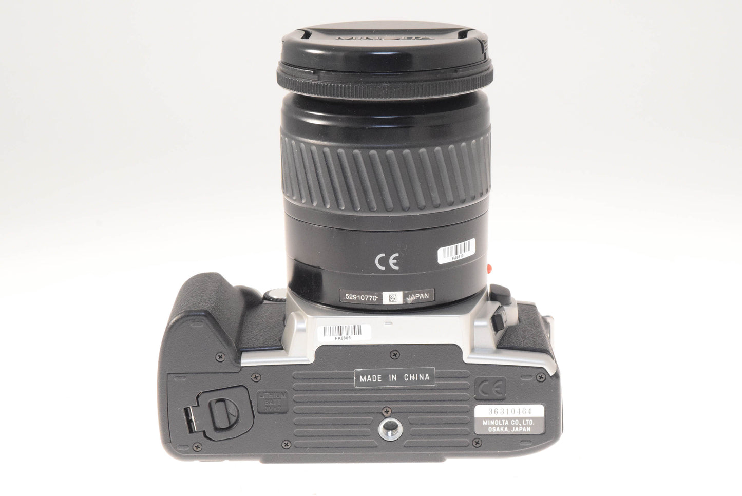 Minolta Dynax 4 + 28-80mm f3.5-5.6 AF Zoom
