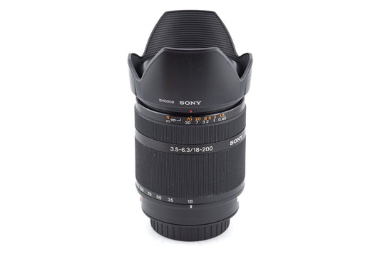 Sony 18-200mm f3.5-6.3 DT