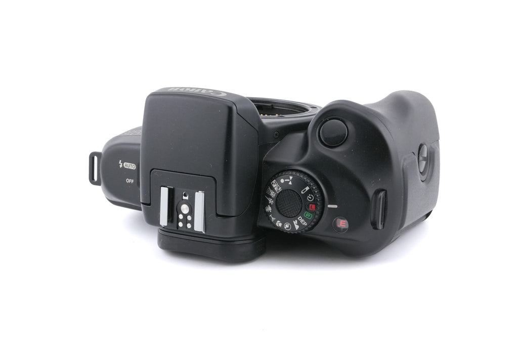 Canon EOS 700