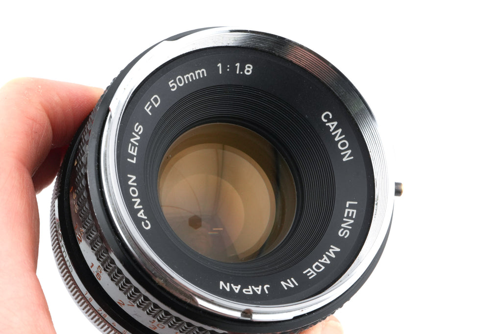Canon 50mm f1.8 (Chrome Nose)