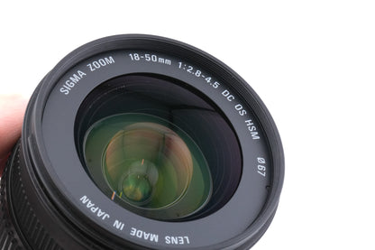 Sigma 18-50mm f2.8-4.5 DC OS HSM