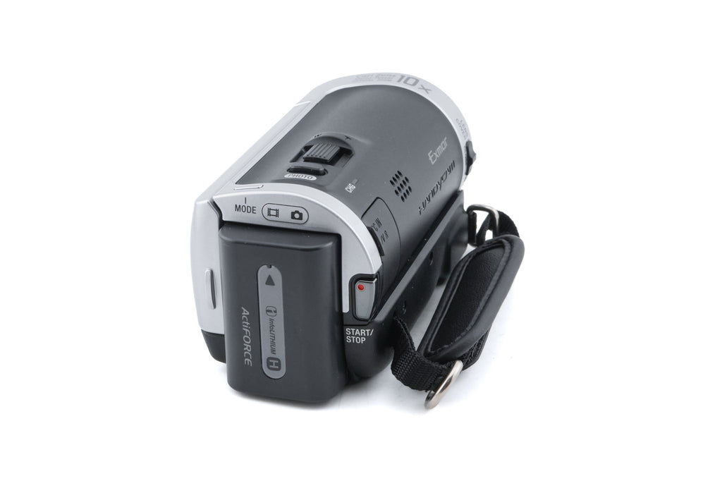 Sony Handycam HDR-CX105E