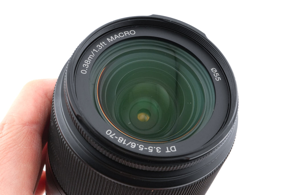 Sony 18-70mm f3.5-5.6 DT Macro (SAL1870)