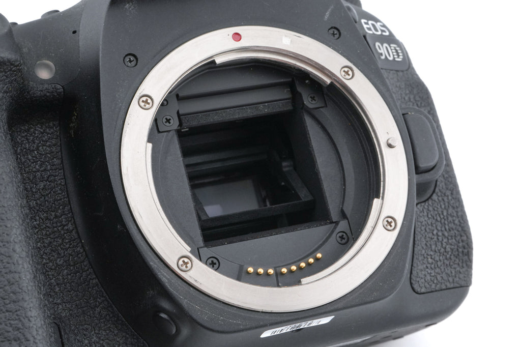 Canon EOS 90D