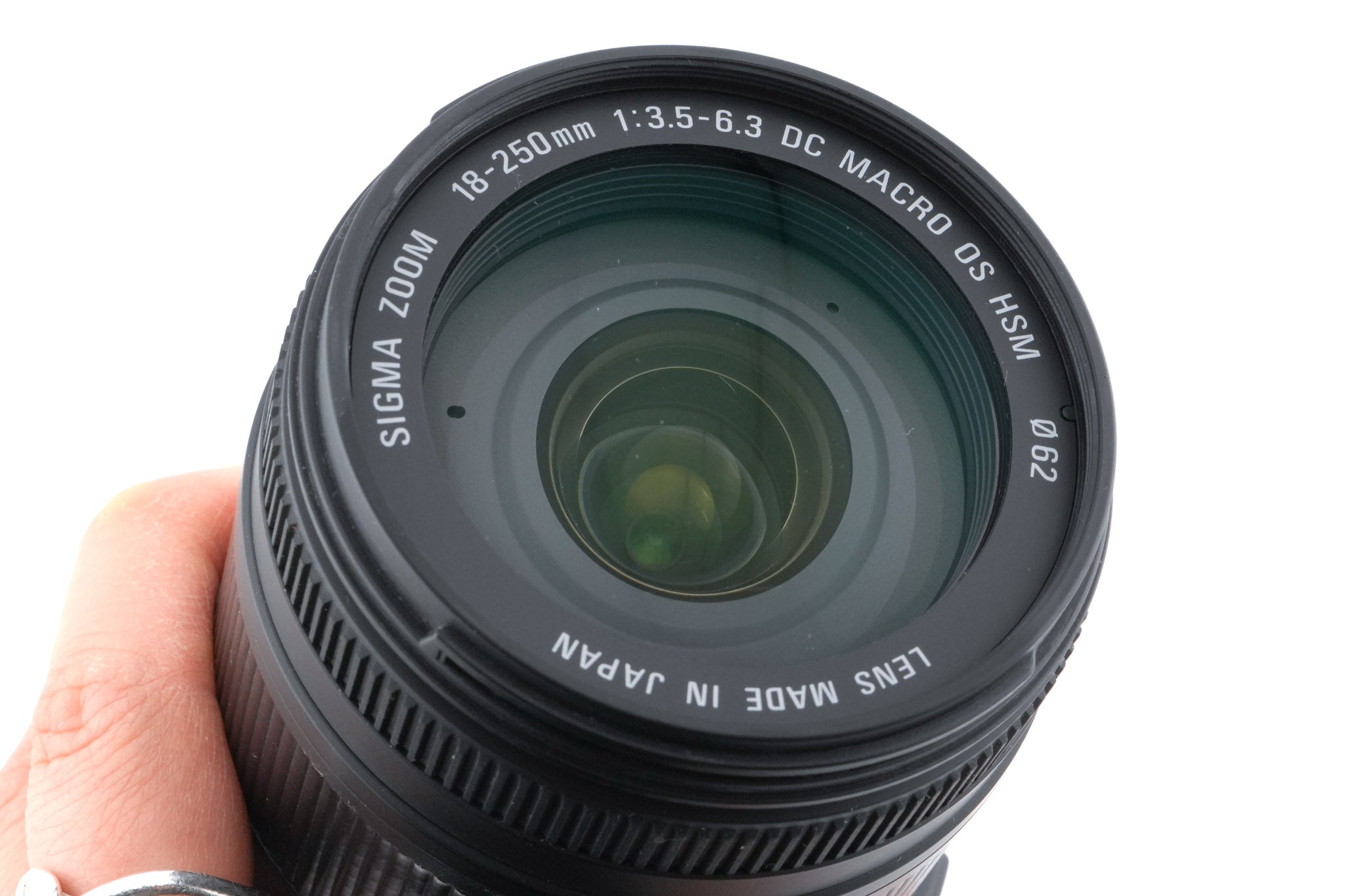 Sigma 18-250mm f3.5-6.3 DC OS Macro HSM