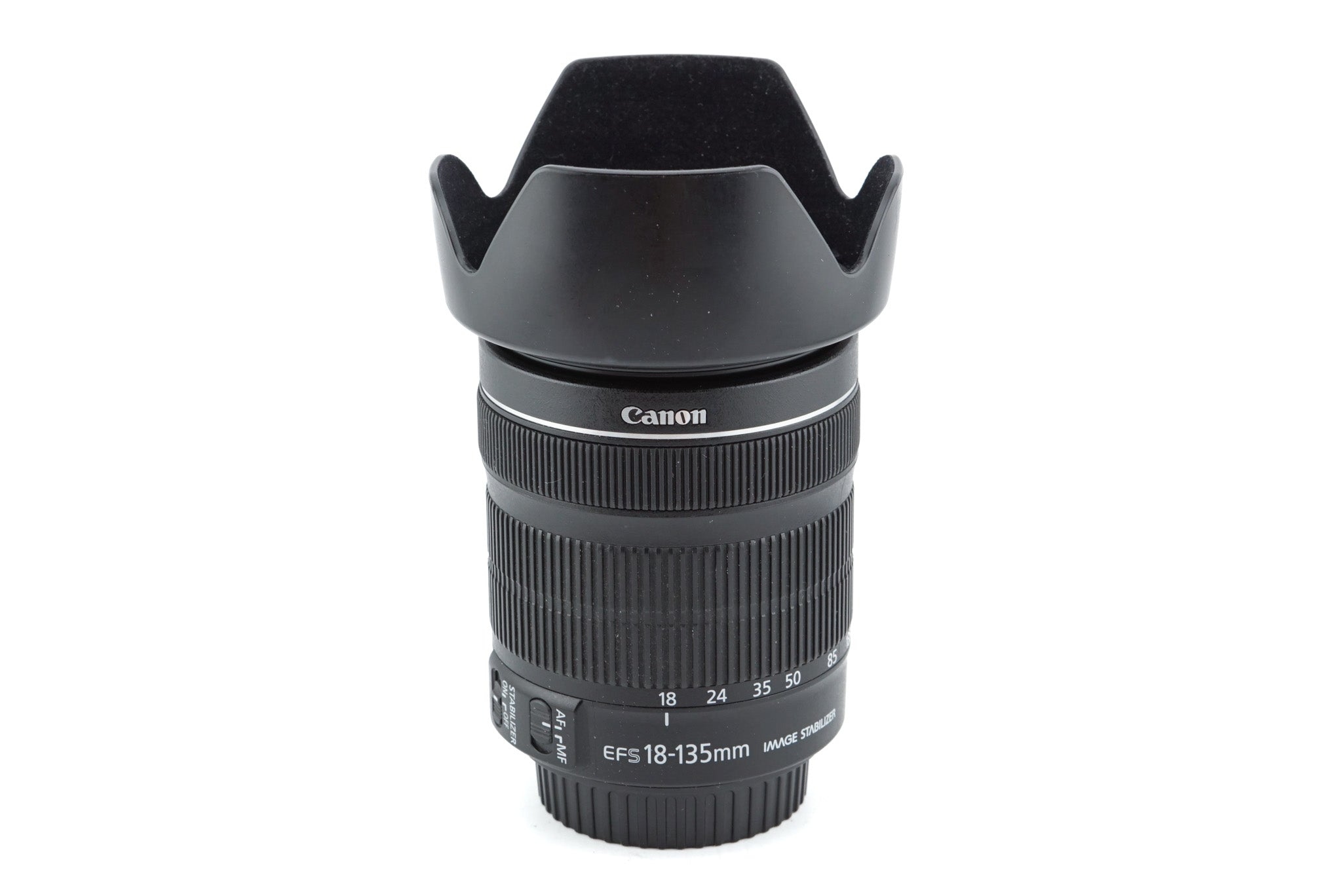 EF-S 18-135mm F3.5-5.6 IS STM-