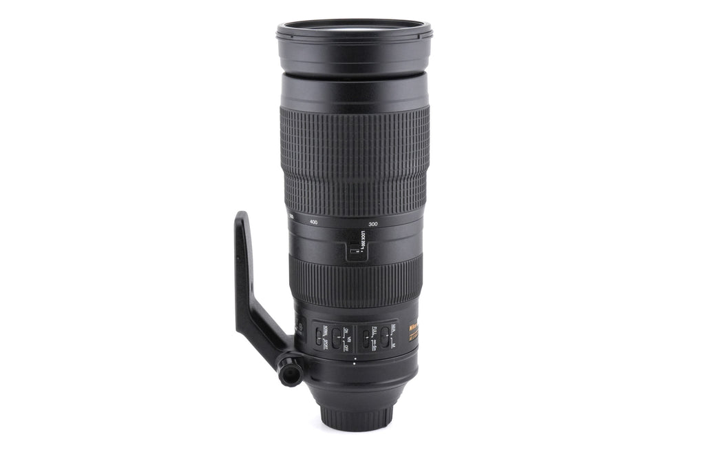 Nikon 200-500mm f5.6 AF-S Nikkor E ED VR