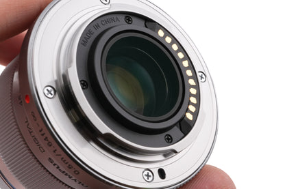 Olympus 45mm f1.8 M.Zuiko Digital MSC