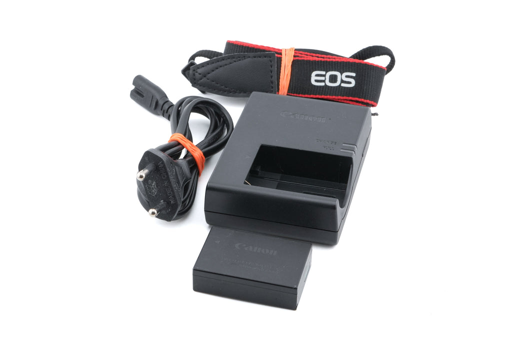 Canon EOS R50