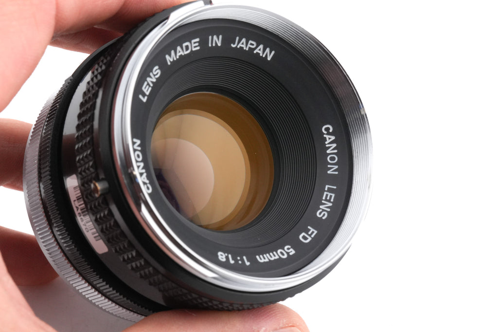 Canon 50mm f1.8 (Chrome Nose)