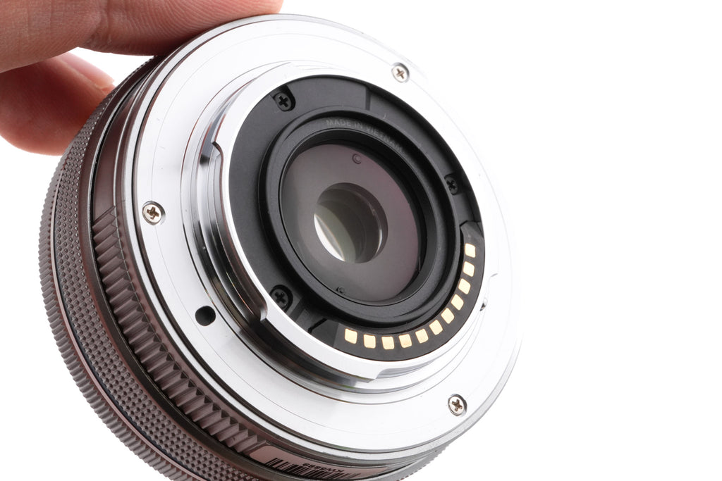 Olympus 14-42mm f3.5-5.6 M.Zuiko Digital EZ ED MSC