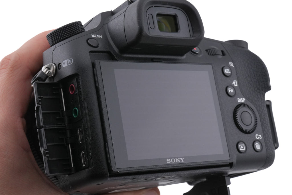 Sony Cyber-Shot DSC-RX10 IV
