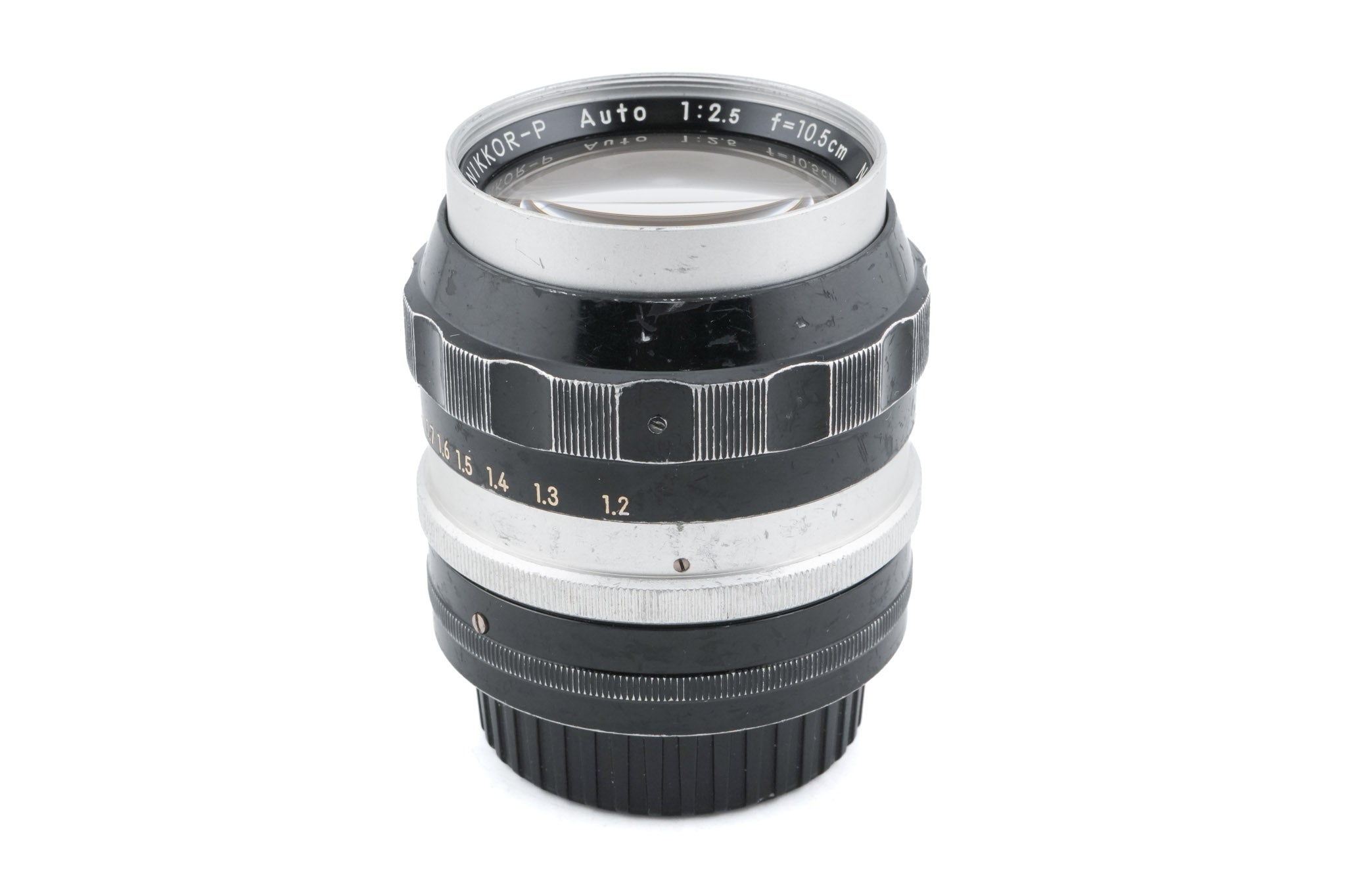 Nikon 105mm f2.5 Nikkor-P Auto Pre-AI