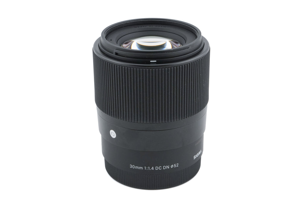 Sigma 30mm f1.4 DC DN Contemporary (016)
