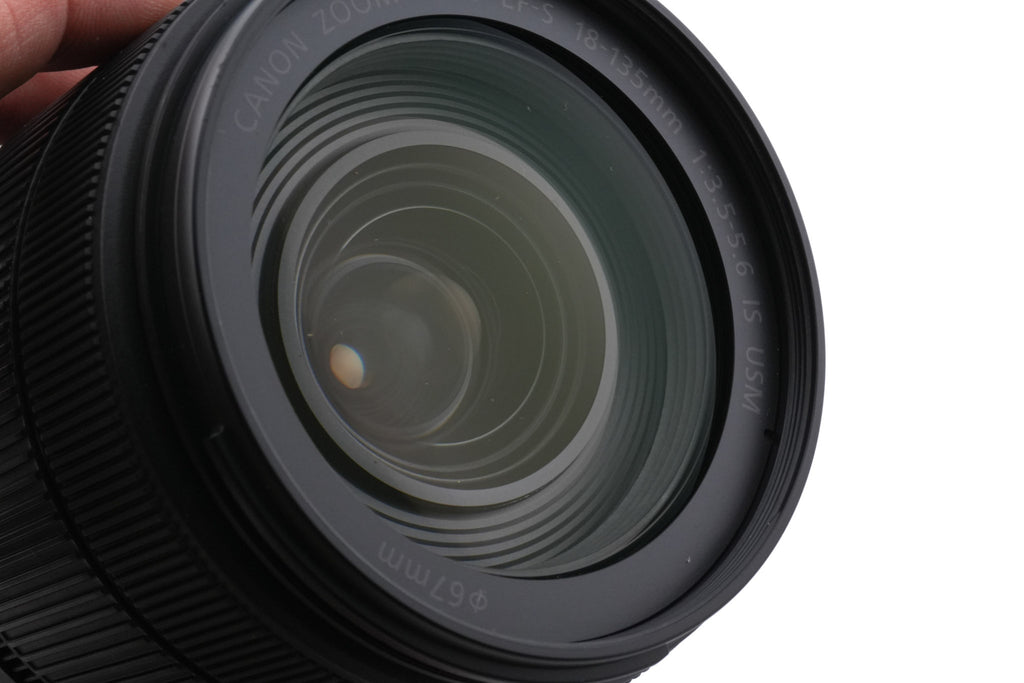 Canon 18-135mm f3.5-5.6 IS Nano USM