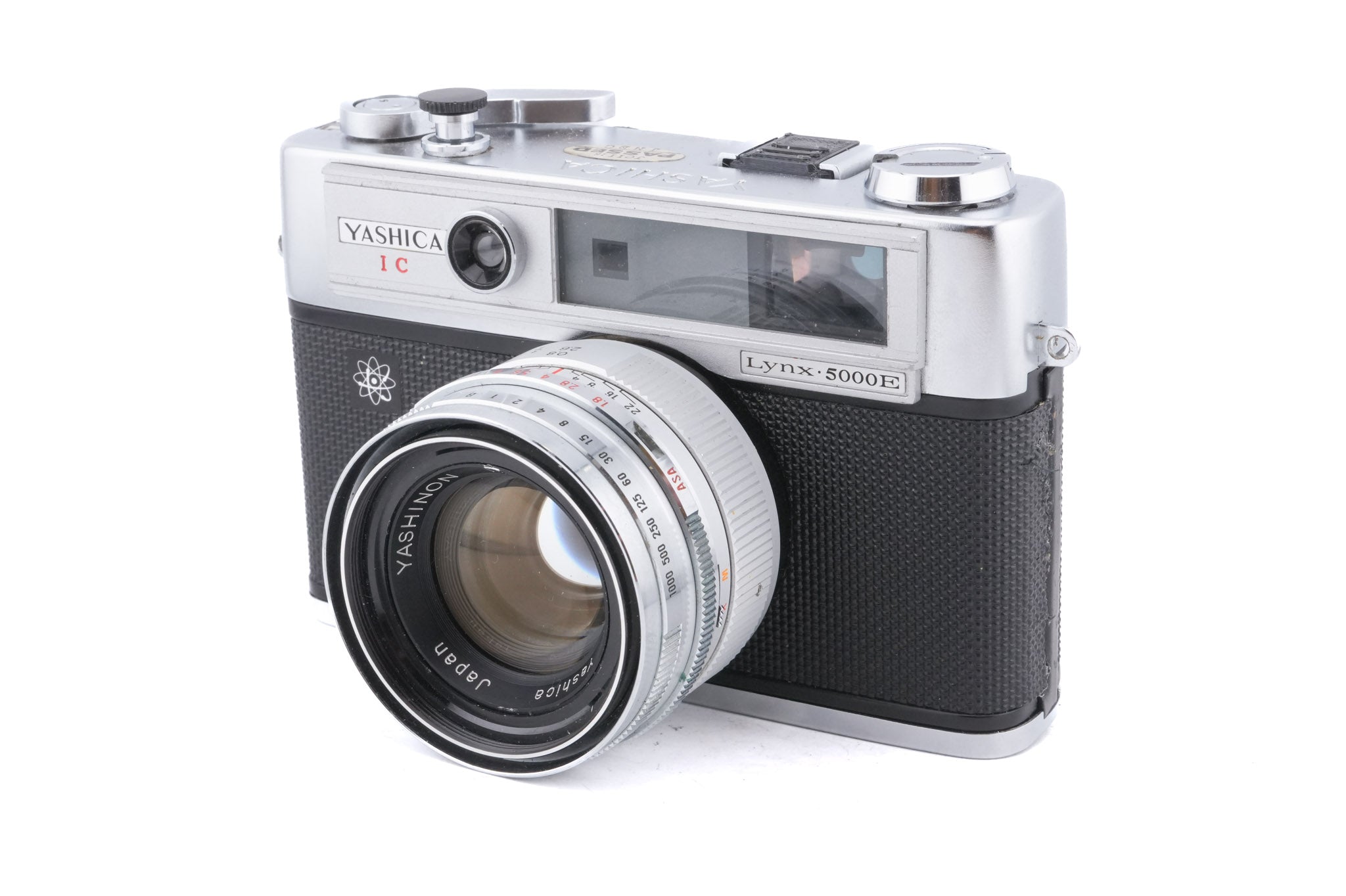 Yashica Lynx 5000E IC - Camera