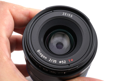 Carl Zeiss 35mm f2 Biogon Loxia T*