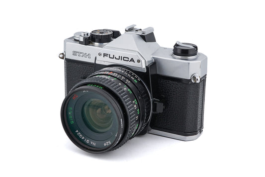 Fujica STX-1 + 28mm f2.8 MC Automatic