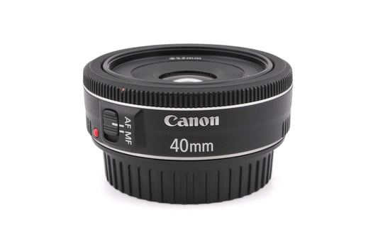 Canon 40mm f2.8 STM