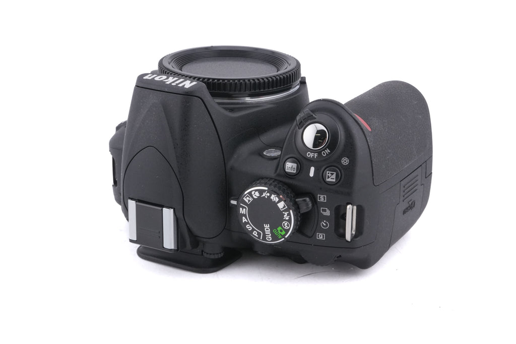 Nikon D3100