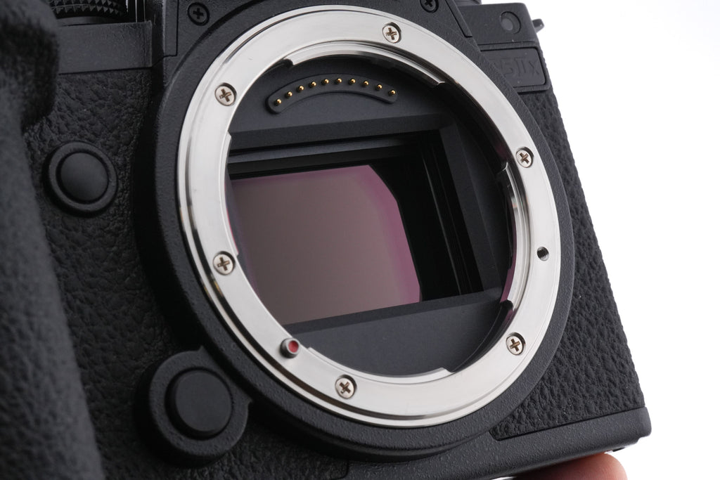 Panasonic Lumix DC-S5 IIX