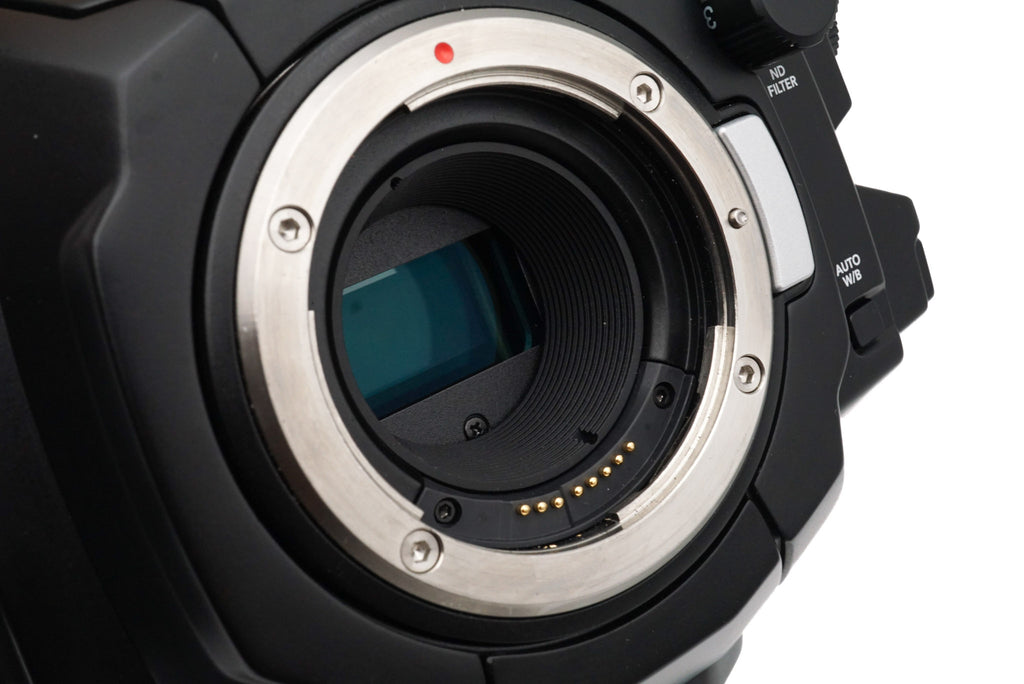 Blackmagic URSA Mini Pro 12K OLPF + Ursa Viewfinder