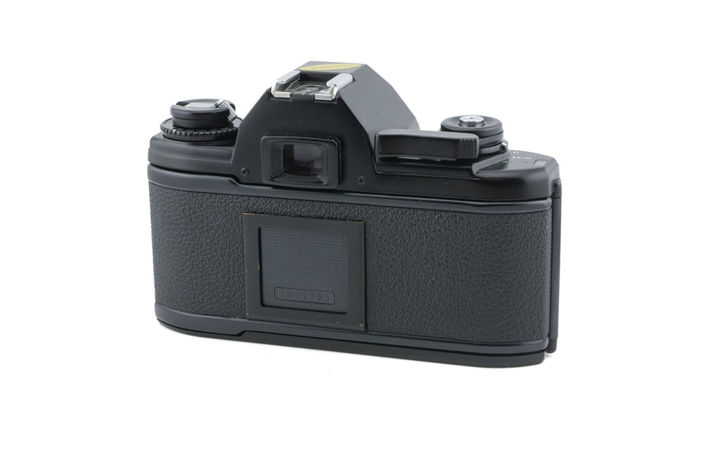 Nikon EM