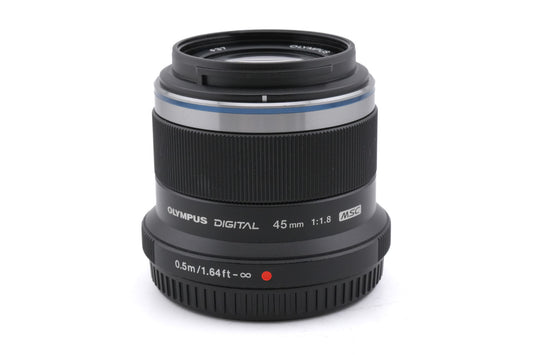 Olympus 45mm f1.8 M.Zuiko Digital MSC