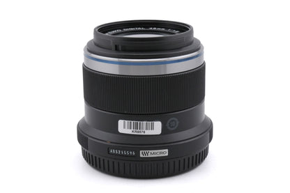 Olympus 45mm f1.8 M.Zuiko Digital MSC