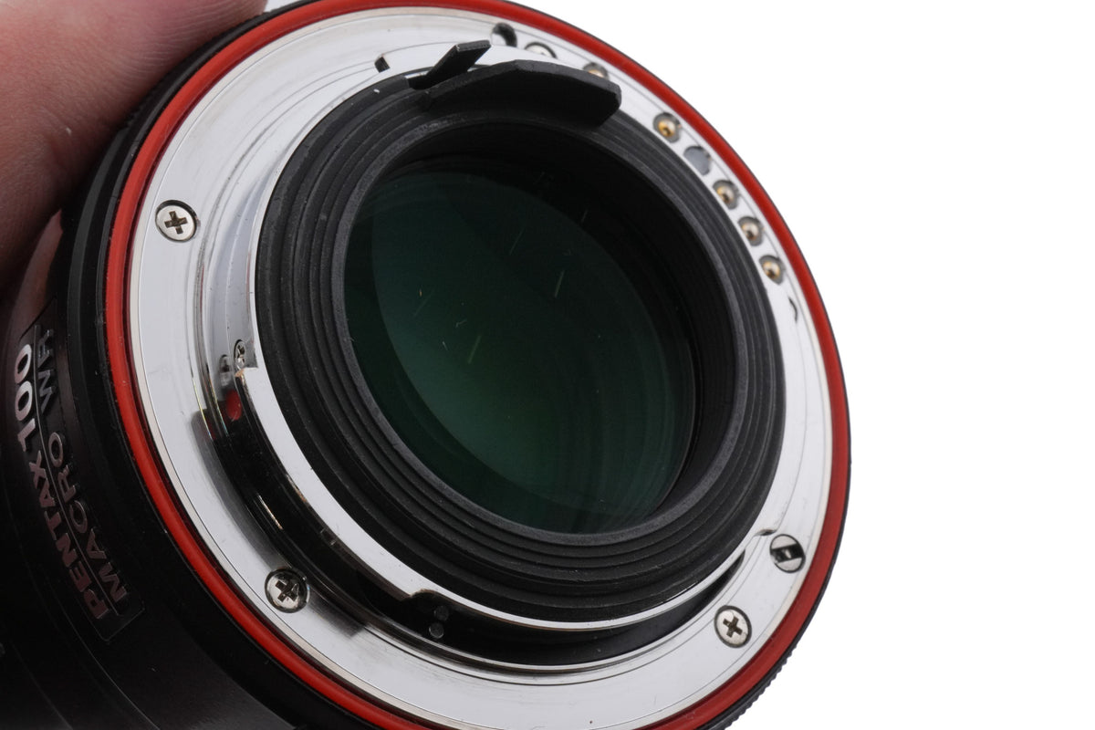 Pentax 100mm f2.8 SMC Pentax-D FA Macro WR
