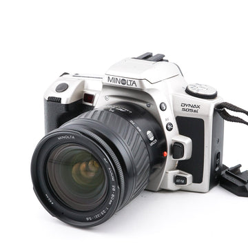 Minolta Dynax 505si + 28-80mm f3.5-5.6 AF Zoom