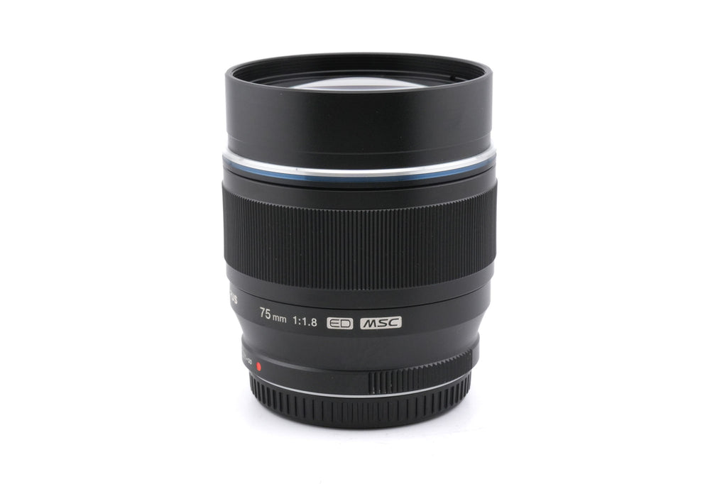 Olympus 75mm f1.8 M.Zuiko Digital ED MSC