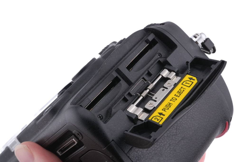 Nikon D7000
