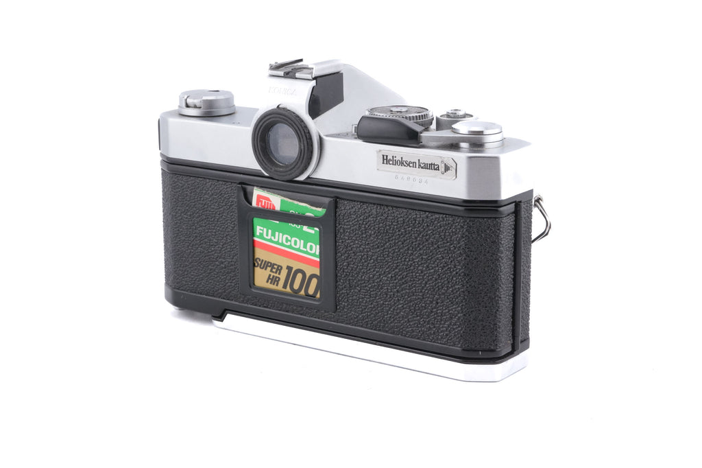 Konica Autoreflex T3
