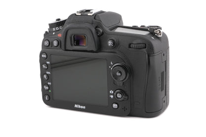 Nikon D7100
