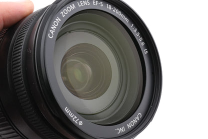Canon 18-200mm f3.5-5.6 IS