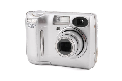 Nikon Coolpix 5600