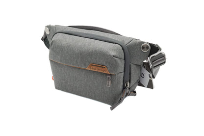 Peak Design Everyday Sling 3L V2
