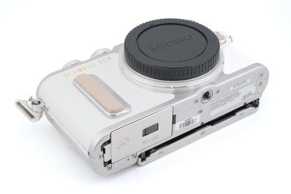 Olympus PEN E-PL8