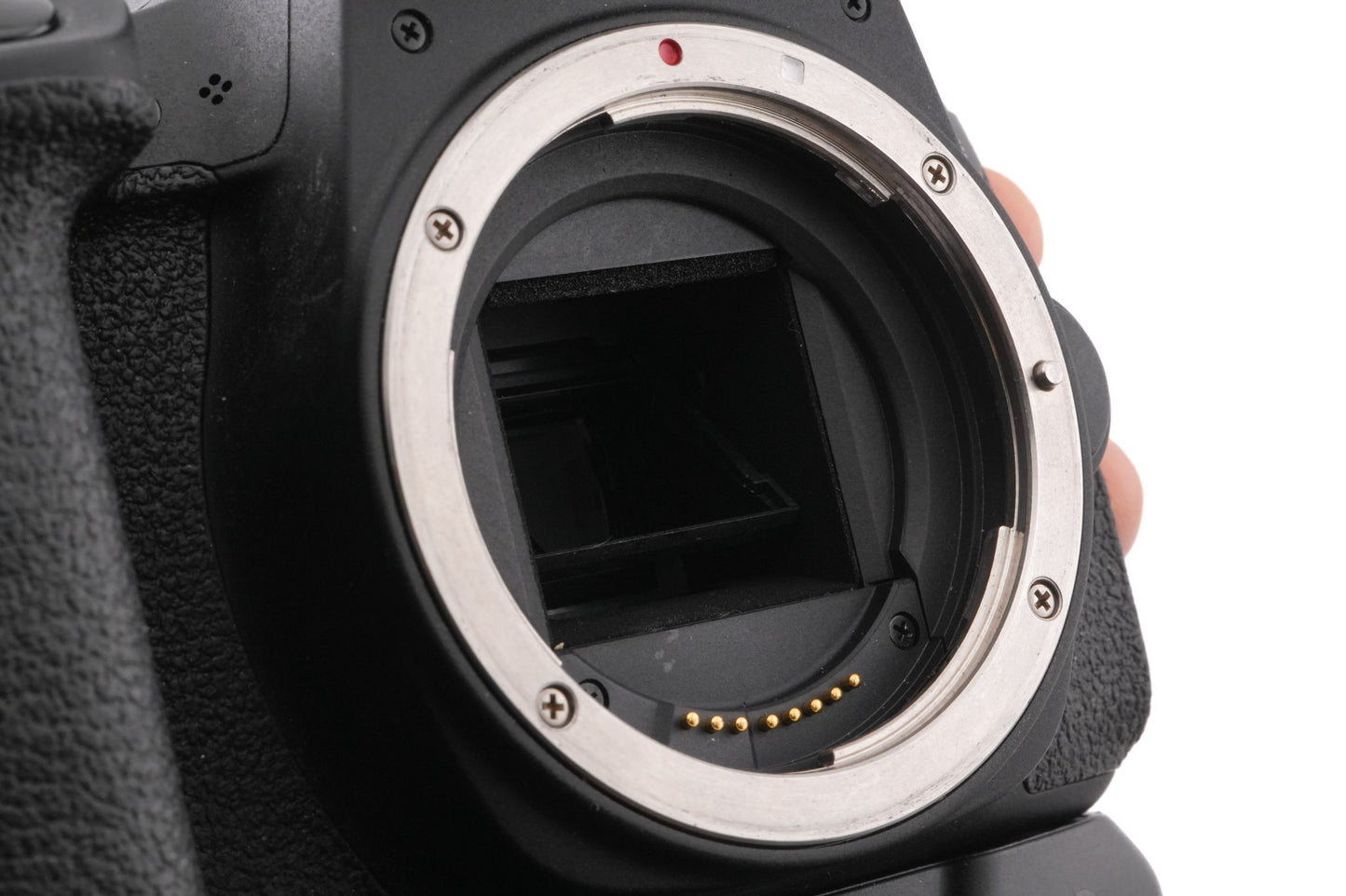 Canon EOS 77D + BG-1X Vertical Battery Grip