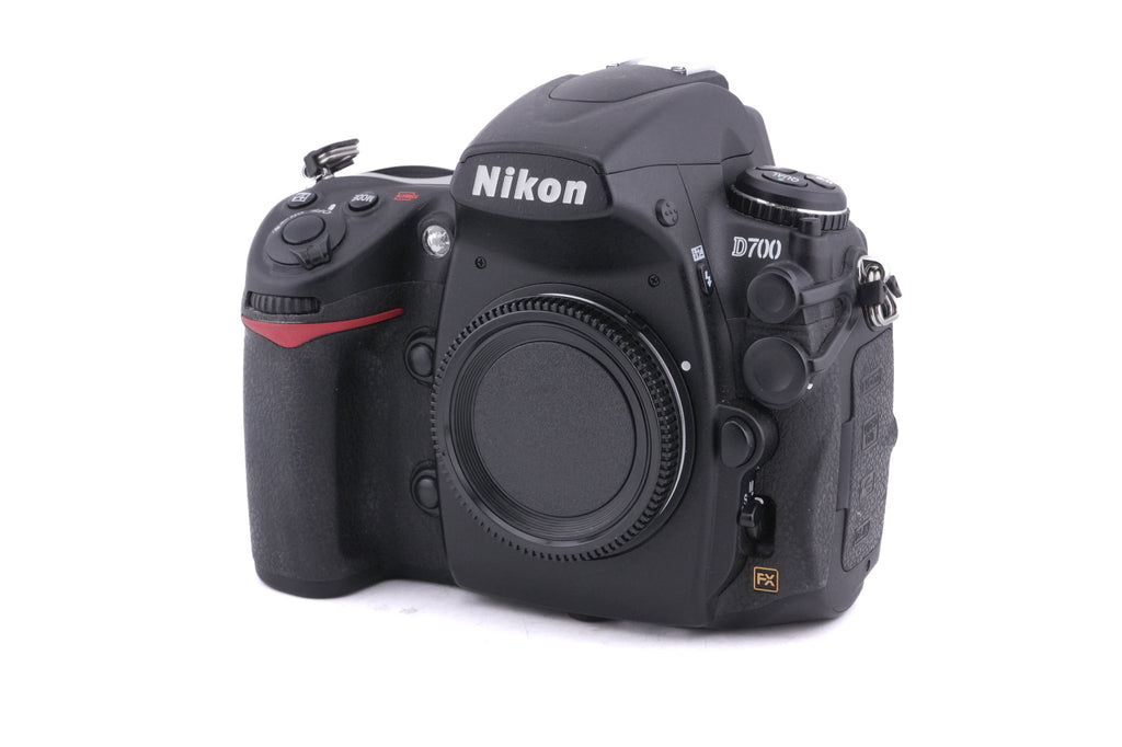 Nikon D700