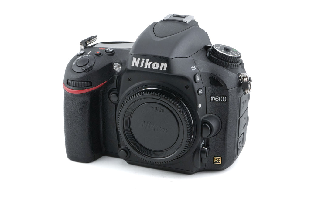 Nikon D600