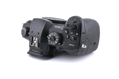 Panasonic Lumix DC-GH5