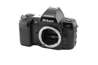 Nikon N8008