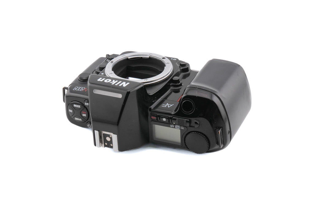 Nikon N8008