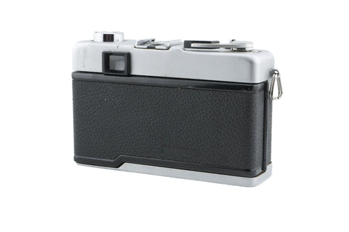 Yashica 35-ME